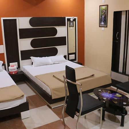 Golden Paying Guest House Diu Exteriör bild